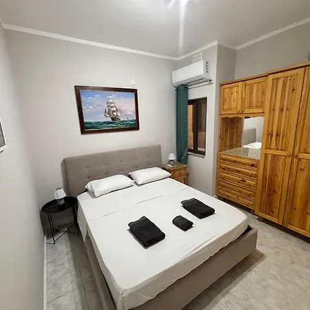 Апартаменты Seafront 2br Xwejni Bay Qbajjar