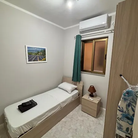 Seafront 2br Xwejni Bay Qbajjar